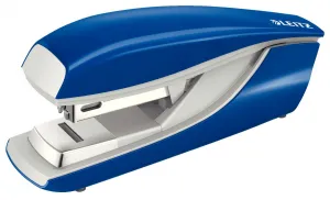 Zszywacz Leitz niebieski 30k
