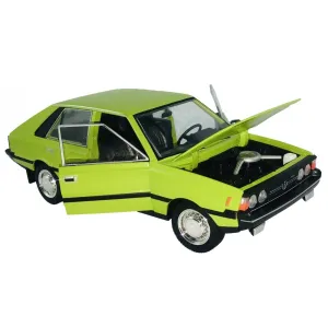 Samochód 1:24 Polonez FSO Dromader (24124)