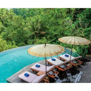 Kalendarz ścienny SŁONECZNE WAKACJE 13-planszowe 2024 320mm x 470mm Lucrum (RW08)